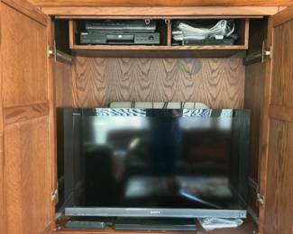 Sony KDL-40EX400 LCD TV, 40 Inches, 1080p HD, HDMI, Serial 1500078