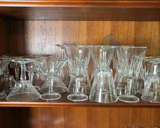 Vintage Glass Cocktail Set, Stemmed Design, Approx. 16 Pieces