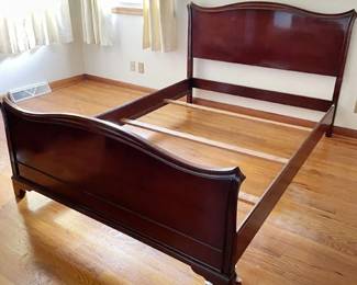 Full BedMahogany