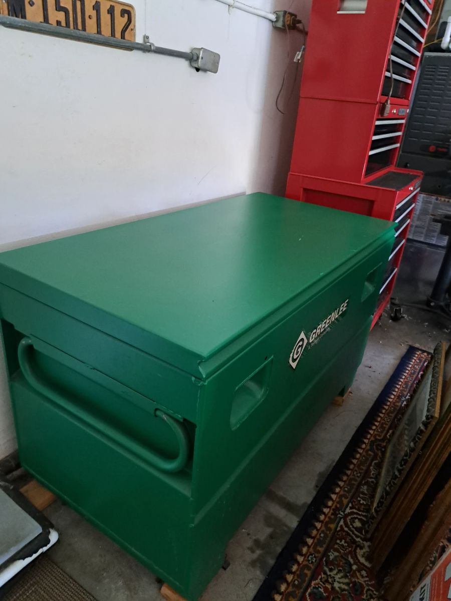 GREENLEE STORAGE CHEST