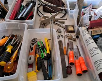 FLASH LIGHTS, SCREW DRIVERS, CLAMPS, CUTTERS