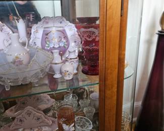 Red Cut Crystal Pieces