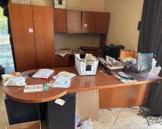 3002 Office Furniture