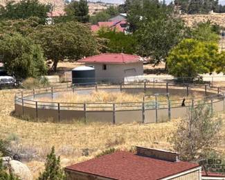 400 62 Round Pen