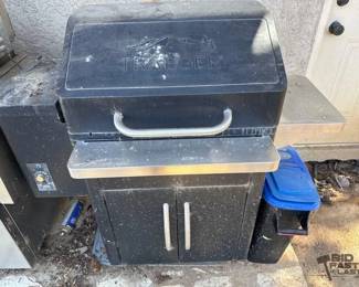 2902 Traeger Pellet Barbecue