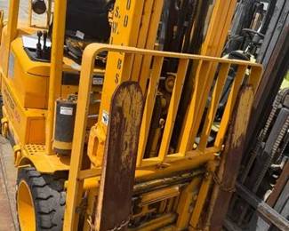 40 Hyster S60XM6 6,000lb Diesel Forklift with Recent Repairs