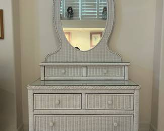 White wicker chest with glass top and mirror