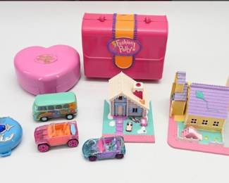 Polly Pockets