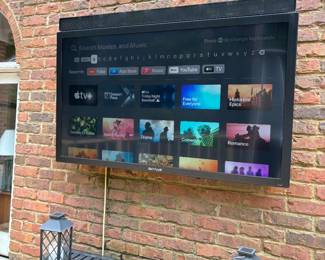 Sykvue outdoor television 