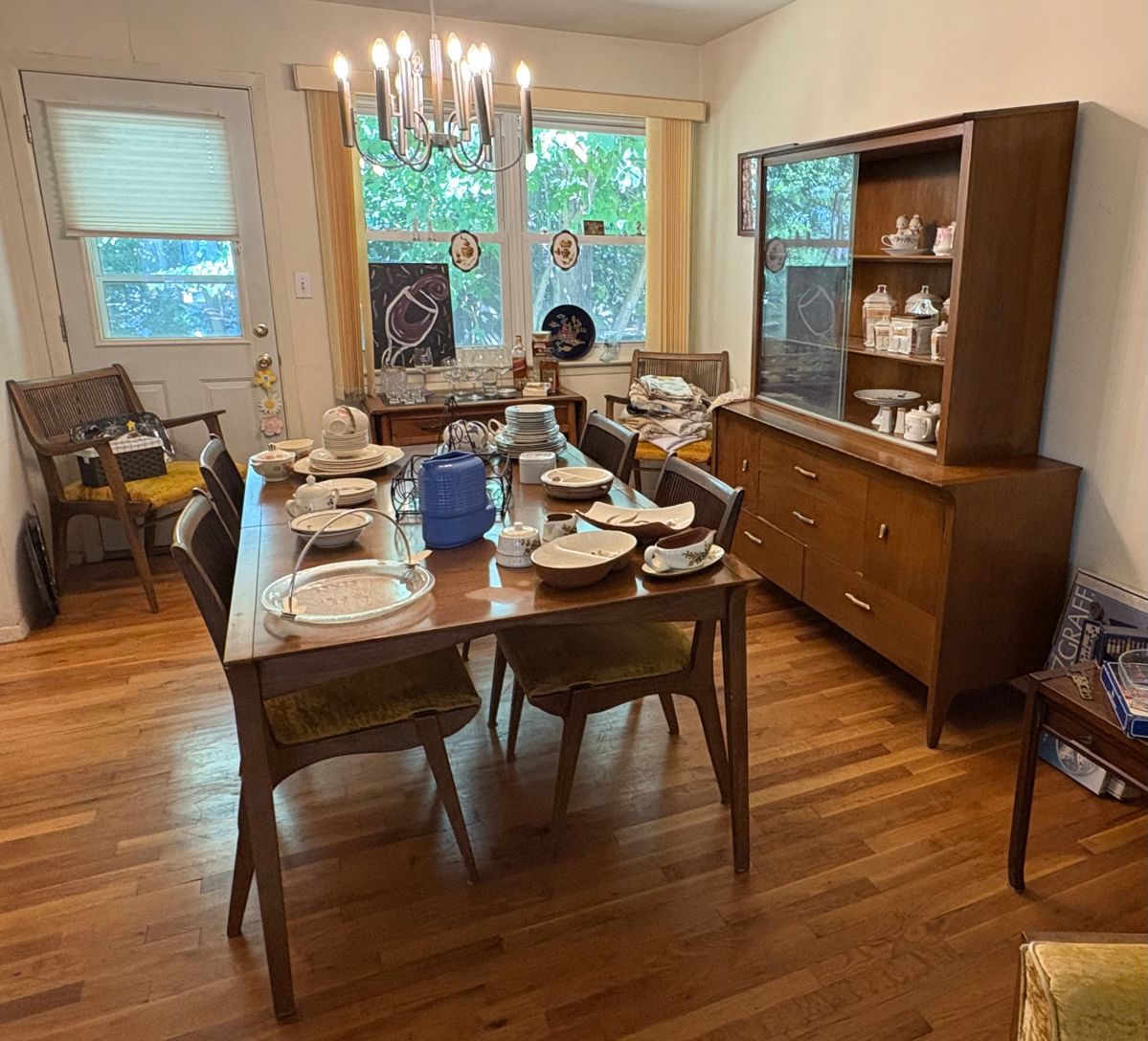 VINTAGE MCM DREXEL PROFILE DINING SET 