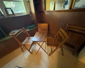 SNACK TABLES & FOLDING CHAIRS