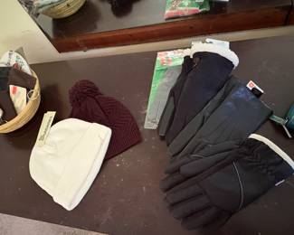 LADIES ACCESSORIES