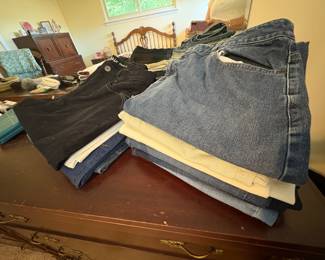 LADIES JEANS
