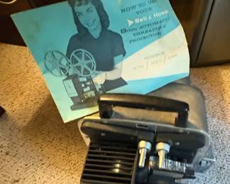 VINTAGE PROJECTOR