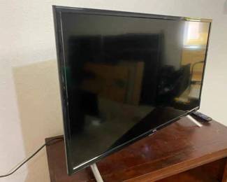 TCL Roku 31 TV