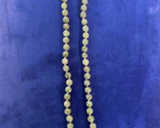 Spinach jade beads
