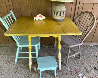 Vintage porch table and chairs