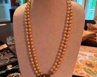Vintage necklace with matching clip earrings
