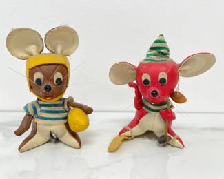 Lot 4535 Vintage Herman Pecker Leather Stuffed Mice Mouse Rugby Skiing