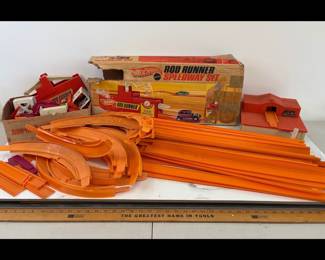 Lot 4700 Mattel Hot Wheels Rod Runner Speedway Toy Car Play Set pieces