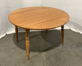 Lot 4955 Vintage Drop Leaf Dining Table