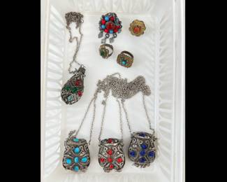 Lot 4712 Vintage Tibetan Pendants Rings