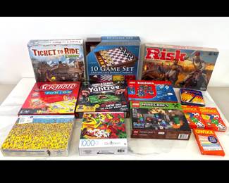 Lot 4686 Board Games Legos Vintage Wheres Waldo Risk Yahtzee