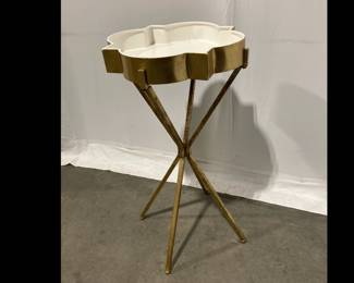 Lot 4000 Hollywood Regency Style Gilt Metal Standing Tray