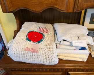Table cloths and runners