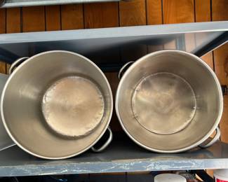 Deep pots