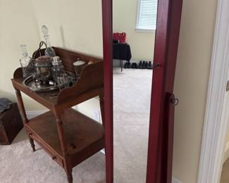 Freestanding mirror jewelry box with key 
