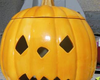 ceramic jack o lantern