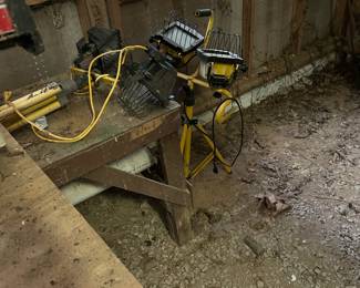 Tripod Work Lights