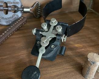Morse Code Telegraph thigh mount
