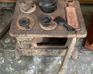 Traveling Salesmen Cast iron sample.