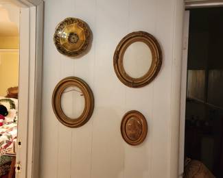 Oval Antique picture frames 