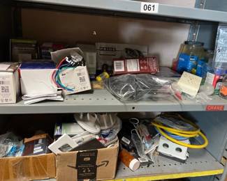 LOT OF ELECTRICAL ITEMS