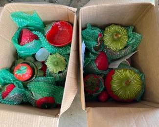 2 BOXES OF STRAWBERRY DECOR AND DISHES