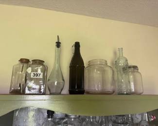 LOT OF GLASS BOTTLES AND JARS