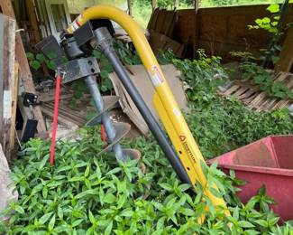 3 POINT POST HOLE DIGGER