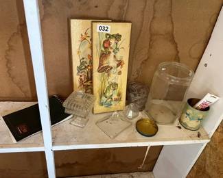 FROG WALL DECOR, GLASSWARE, ETC