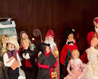 Buyer’s choice Caroler dolls