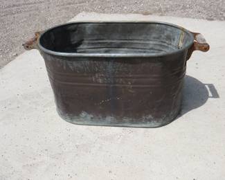 Lot 152. Copper boiler with no lid