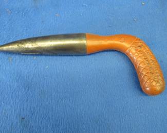 Lot 271. Vintage garden dibble (planter) made by William Johnson Co. Newark N.J,