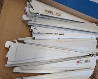 Lot 322. 13 12" brackets