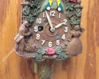 Lot 376. Lux Keebler Lovebirds Kissing pendulette clock. No key.