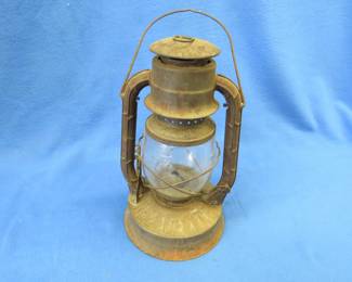 Lot 260. Dietz No. 2 D-Lite lantern
