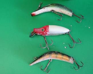 Lot 96. Vintage Marlin 3 1/2", Hedden River Runt Spook Sinker and two wooden Lazy Ikes