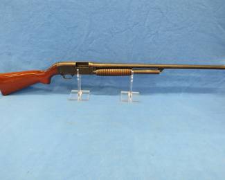 Lot 312. Stevens 12-gauge pump shotgun Model 820B. NSN. Poor condition for parts only. No action.