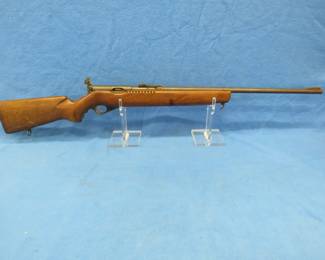 Lot 311. Mossberg 22 bolt-action rifle. Unknown model. SN NOS26B. For parts or repair. No bolt.